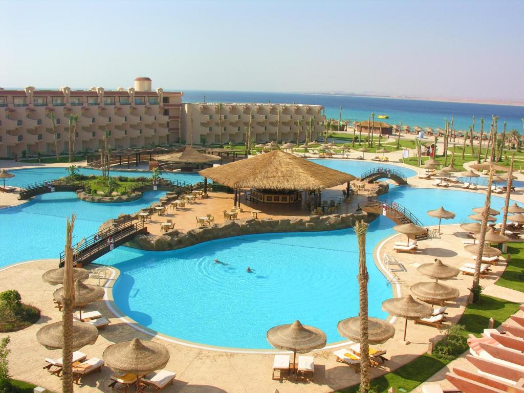 Pyramisa Beach Resort -Sahl Hasheesh - Hurghada