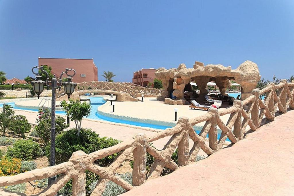 The Three Corners Happy Life Beach Resort-marsa alam